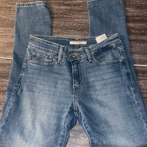 LEVIS jeans